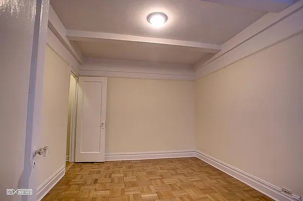 Rented by Citi Habitats | media 7