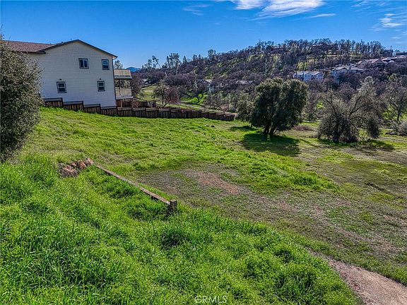 5th image of 19993 Powder Horn Rd Lot 2