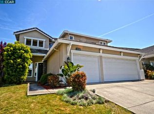25330 Buckeye Dr, Castro Valley, CA