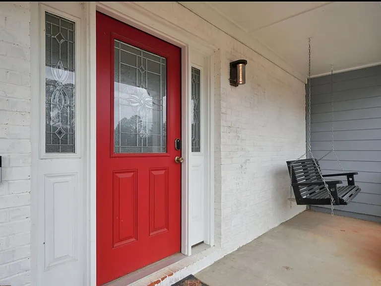 260 Weatherly Dr — Photo 8