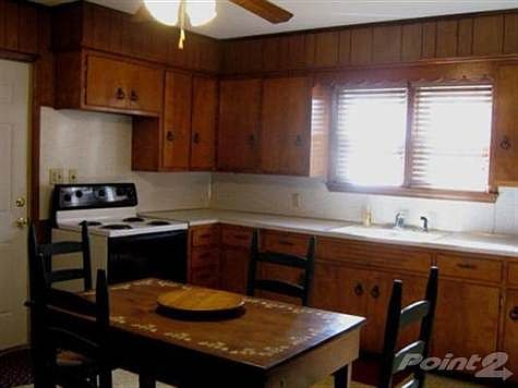 An Abundance of Cabinets!