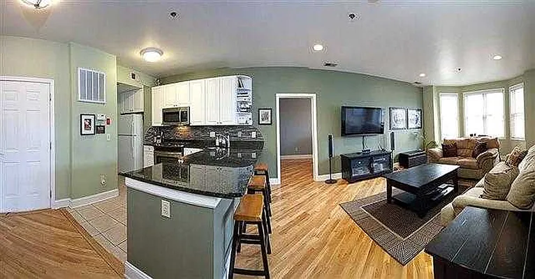 Sold by Century 21 Innovative Realty | media 8
