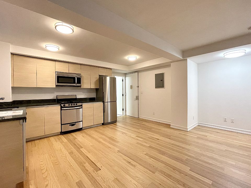 1st image of 752 W End Ave APT 5J