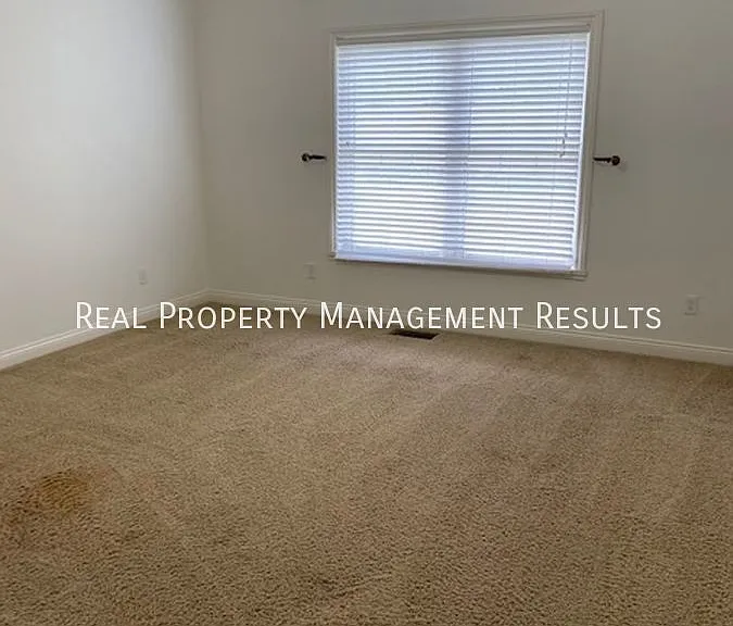 9399 Millicent Ct — Photo 12
