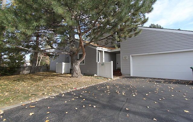 1st image of 1925 28th Ave Unit 8