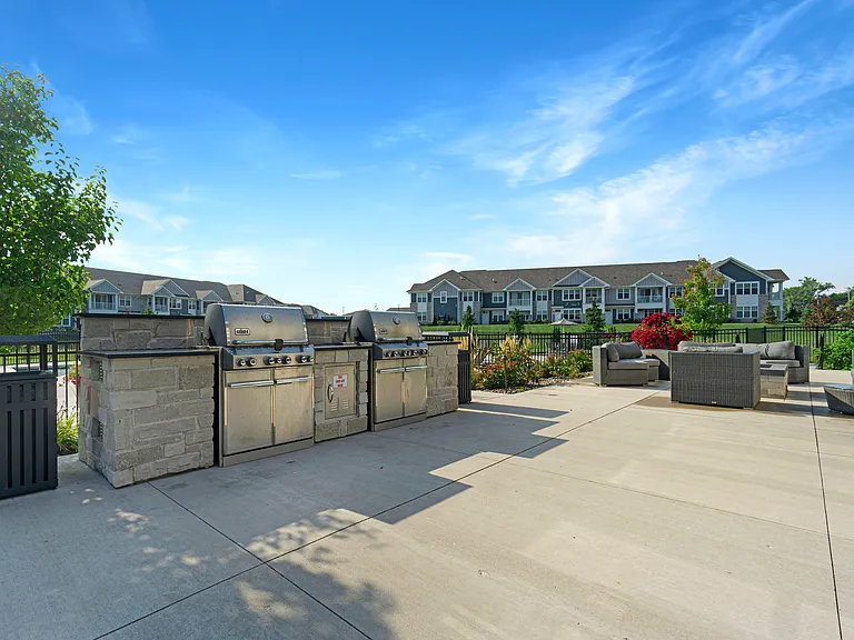 Seasons at Orchard Hills Exterior Gas Firepit