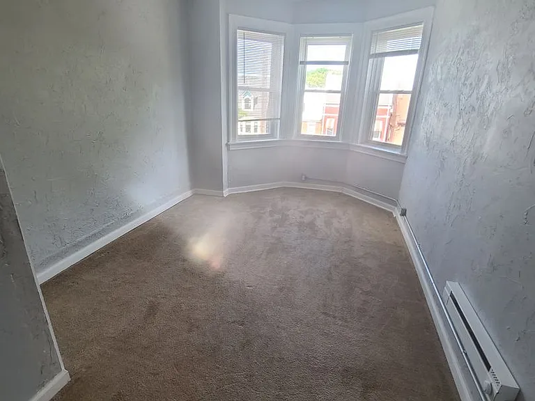 225 South Millvale Avenue — Photo 60