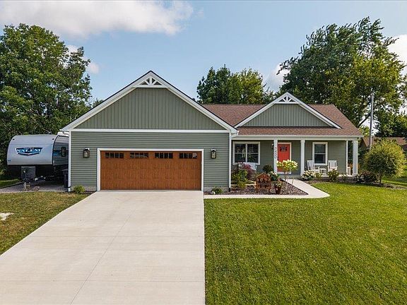 2nd image of 7450 Kingsley Dr