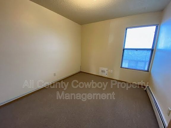 3rd image of 3330 Joanna Brunner Dr APT B3