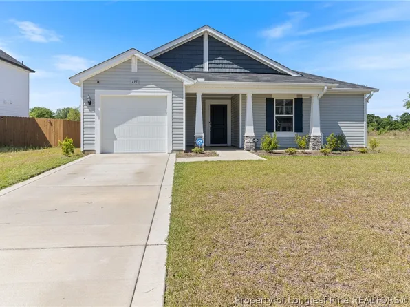 195 Bracknell Ln, Raeford, NC 28376