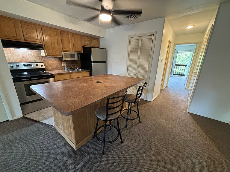12 Darien #NEW-2ND — Photo 9