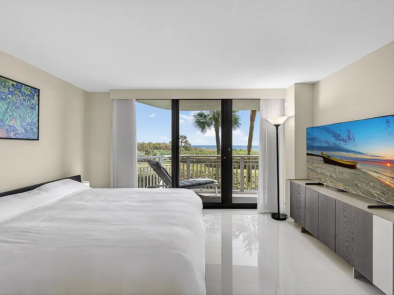 3000 N Ocean Dr #2F — Photo 20
