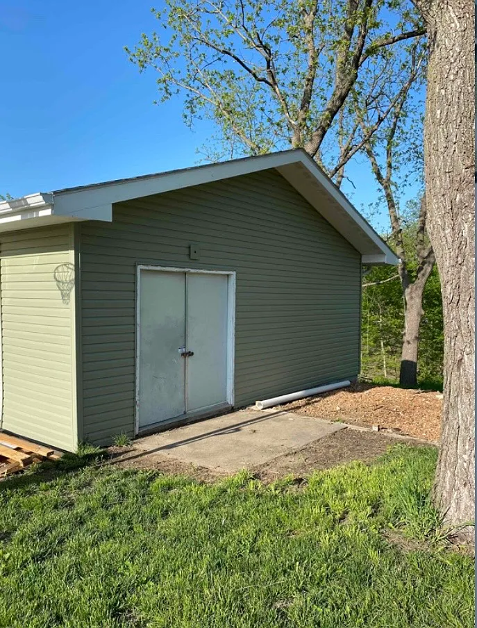 4 bed, 2254 sqft, $2,000 — Photo 4