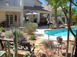 201 Camelback Ridge Ave, Henderson, NV 89012