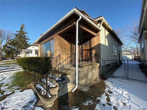 3rd image of 145 Floss Ave