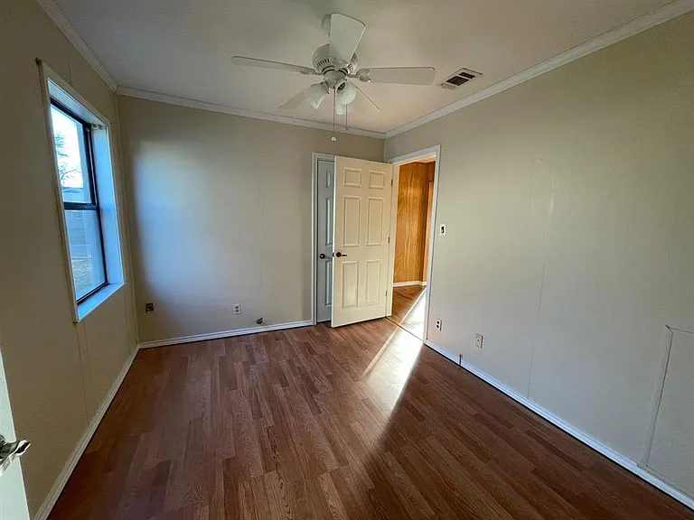303 Boyd Loop — Photo 5
