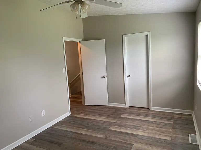 239 Donalynn Dr — Photo 10