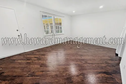 3717 Los Feliz Photo 1