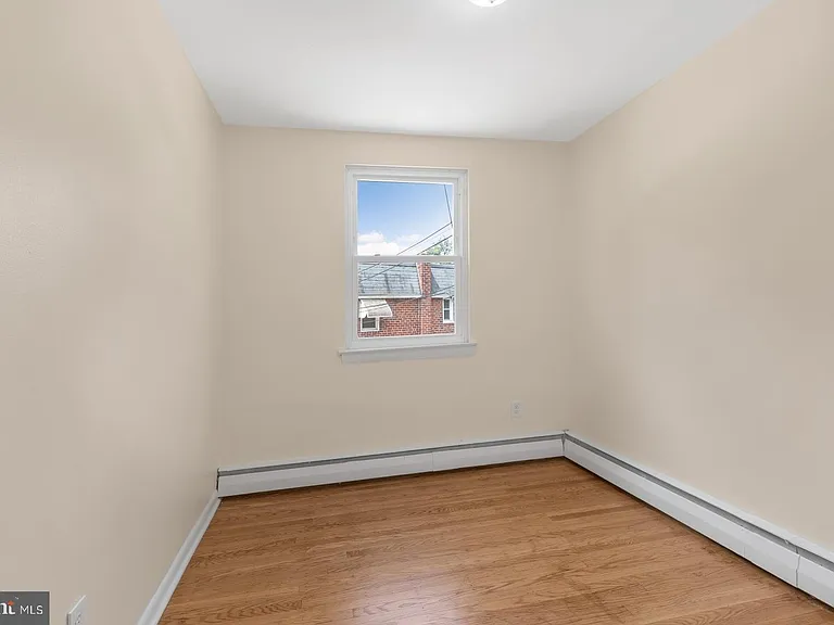 5990 Henry Ave #2 — Photo 14