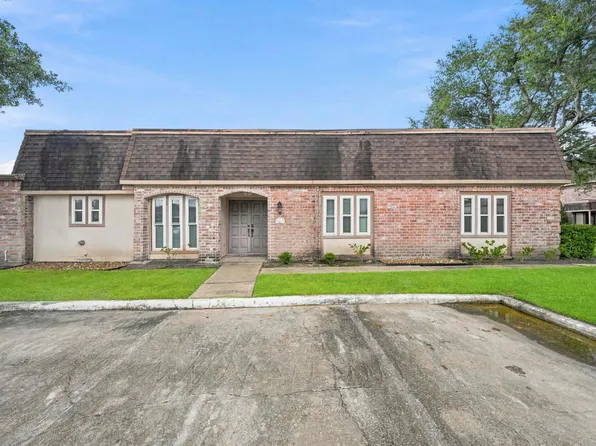 2931 Camelot Ln, Missouri City, TX 77459