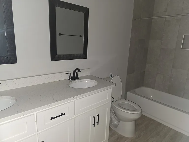 413 Tallahatchie Dr — Photo 12