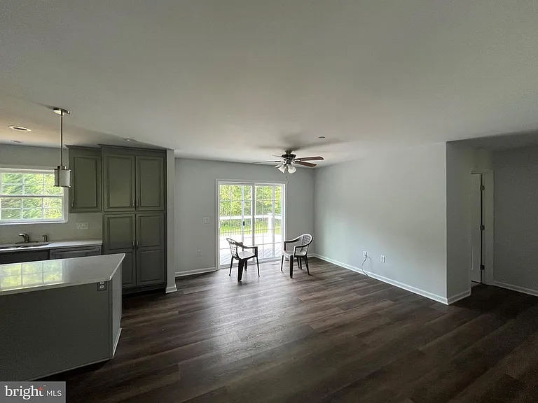 2114 Moorland Dr — Photo 15
