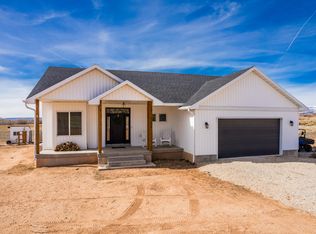 8356 N 9750 E, Lapoint, UT 84039