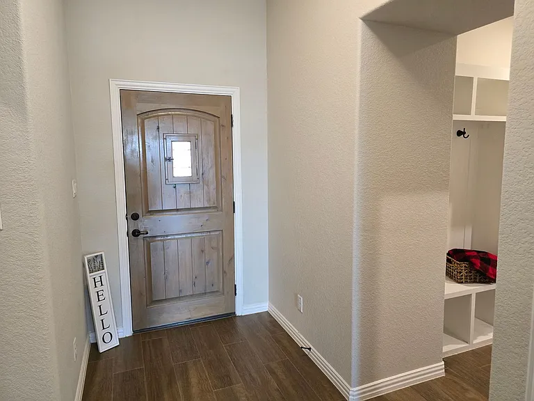 7608 Rothbury Dr — Photo 2