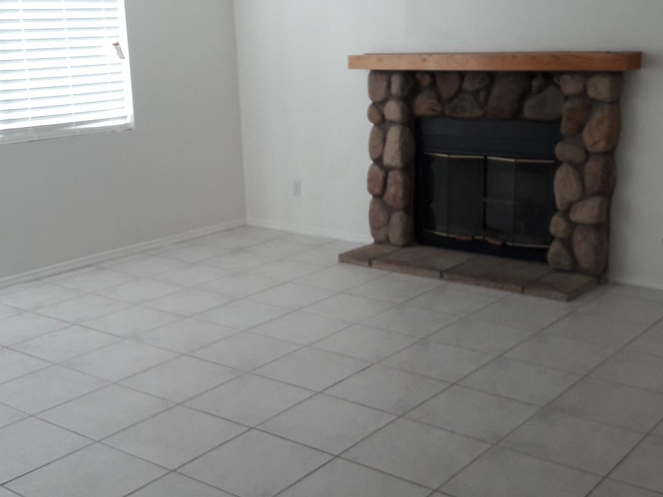 1st image of 5534 N Berkeley St