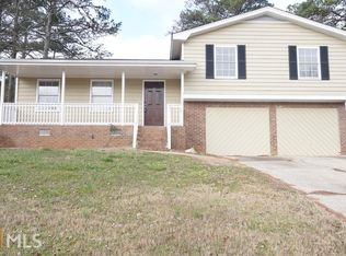 940 Ray Dr NW, Conyers, GA 30012