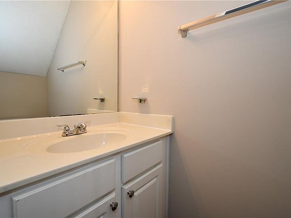 2nd image of 9155 Nesbit Ferry Rd Unit 74