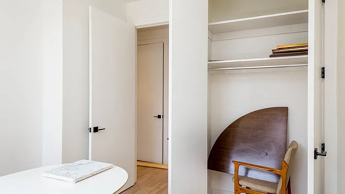 Rented by Nooklyn NYC LLC | media 73