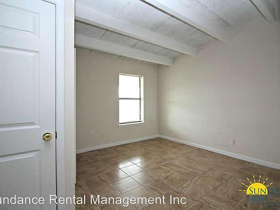 4th image of 314 Miracle Strip Pkwy SW #16