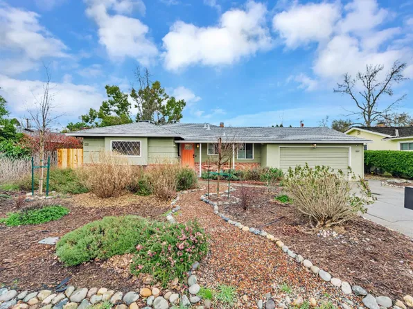 6205 Kiernan Dr, Carmichael, CA 95608