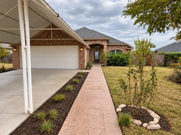 105 Johnson Ln, Hillsboro, TX 76645