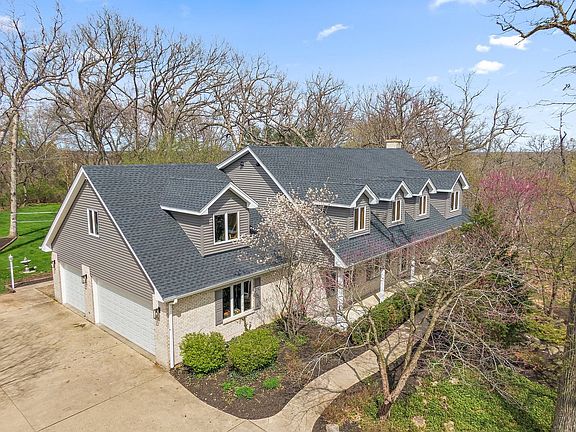 2nd image of 1105 Crane Dr