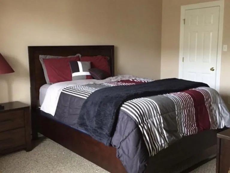 4625 Burbank Dr #504 — Photo 2
