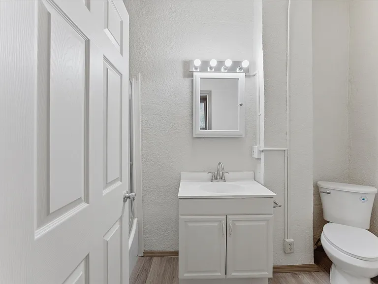 4876 E Williams Spring Rd — Photo 18