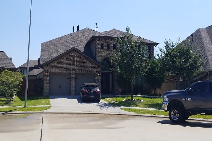1st image of 9122 Eagles Brook Ct