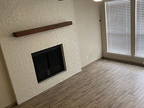 3rd image of 5501 Lewis Ct #2