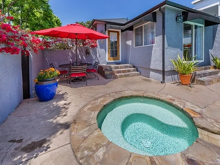 1488 S Durango Ave — Photo 4