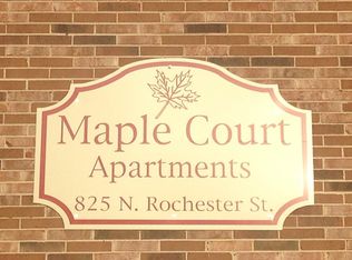 825 N Rochester St, Mukwonago, WI 53149