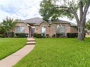 703 Rolling Hills Dr, Allen, TX 75002