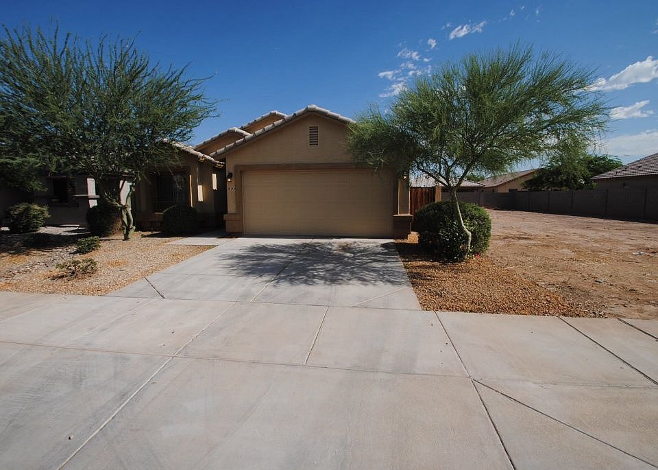 1st image of 2428 W Tamarisk Ave