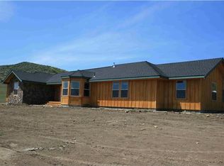 8900 Colleen Cir, Montague, CA 96064