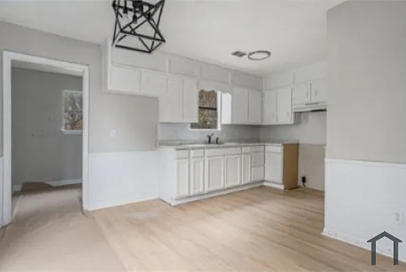 784 15th Ct NW — Photo 13