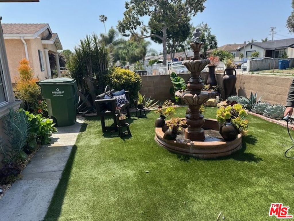 1130 E 66th St, Inglewood, CA - View 4