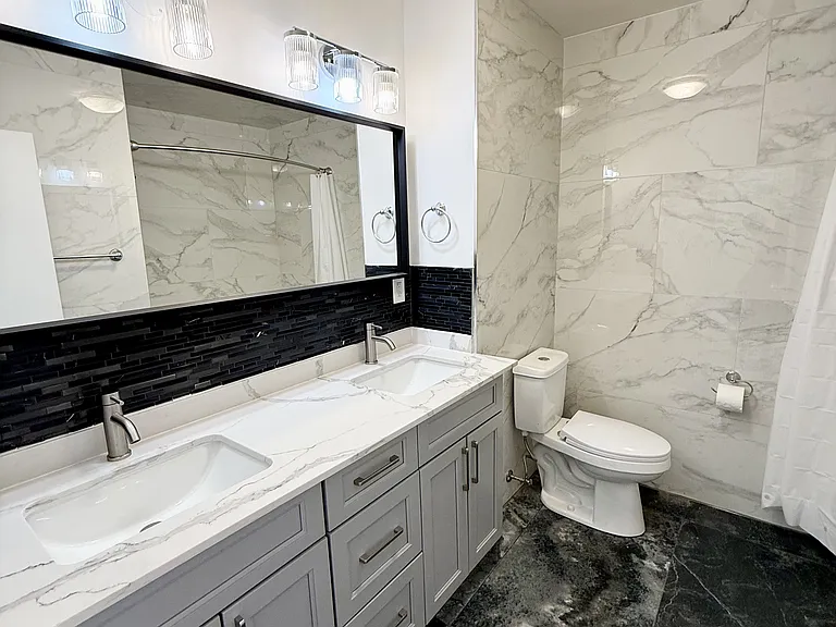 17 Regatta Cres #UPPER — Photo 13