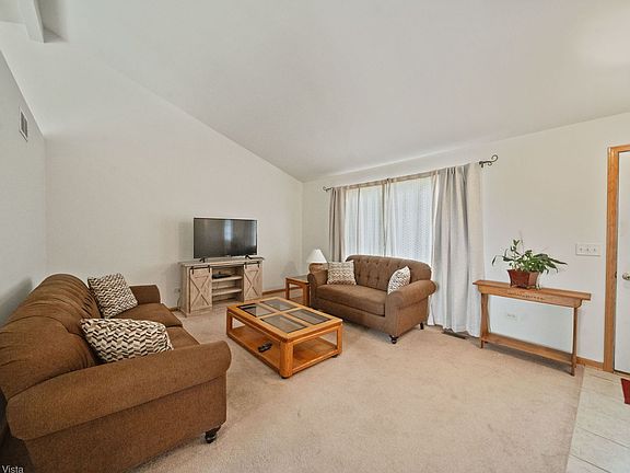5th image of 1243 Revere Ct