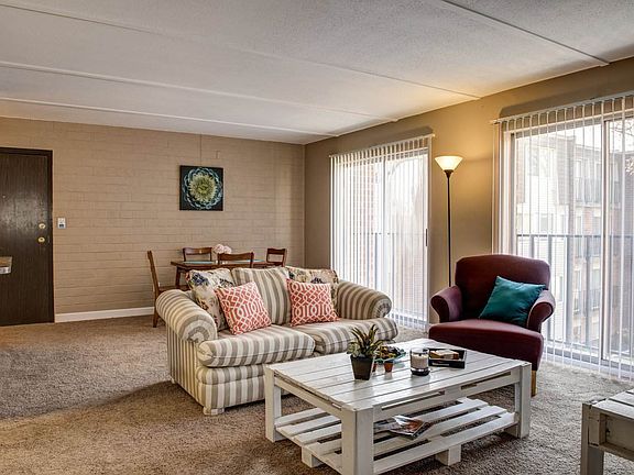 5th image of 1412 W Glen Ave #2